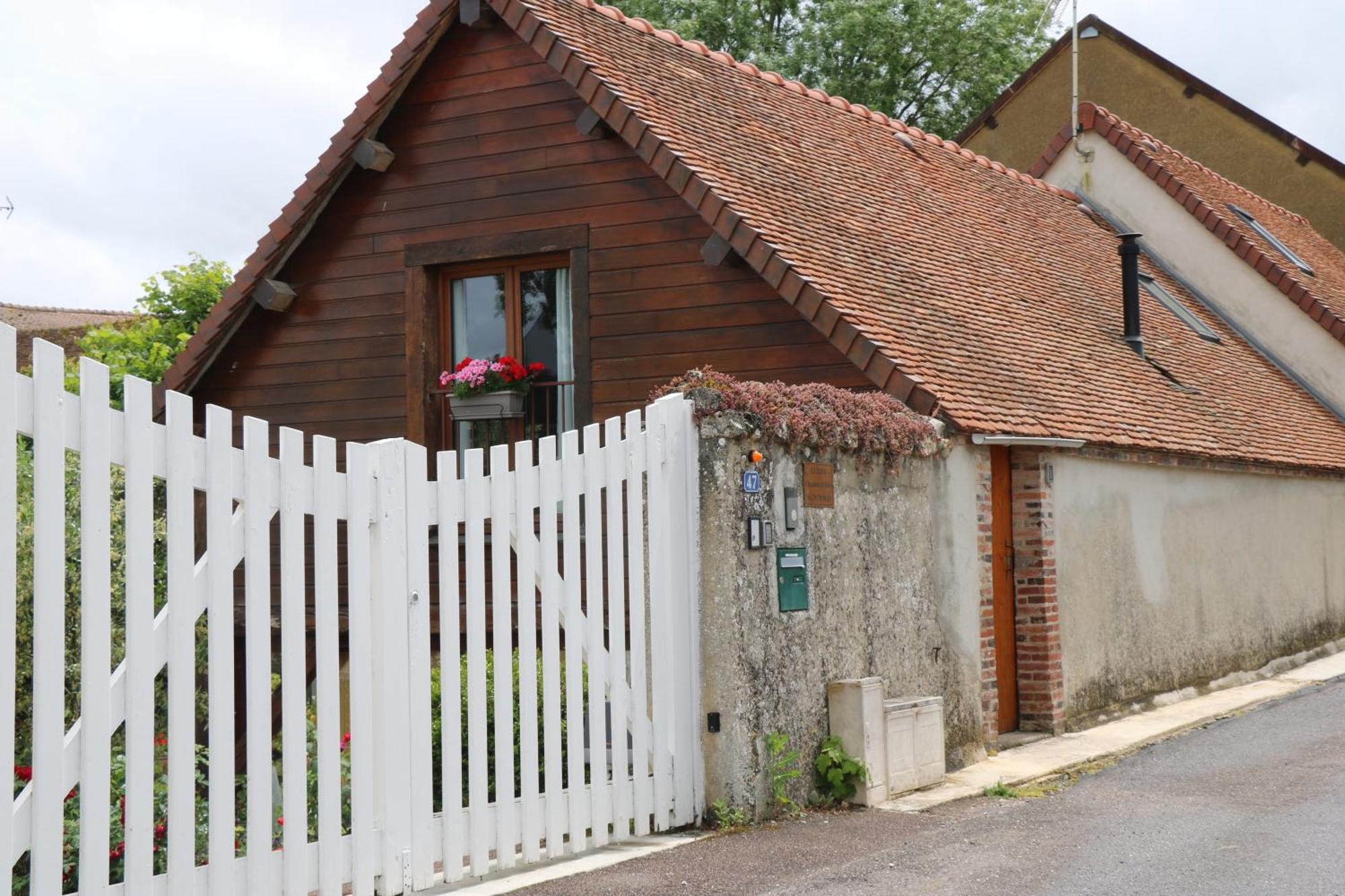 Le Cosy De Roseline Apartment Sézanne Exterior photo